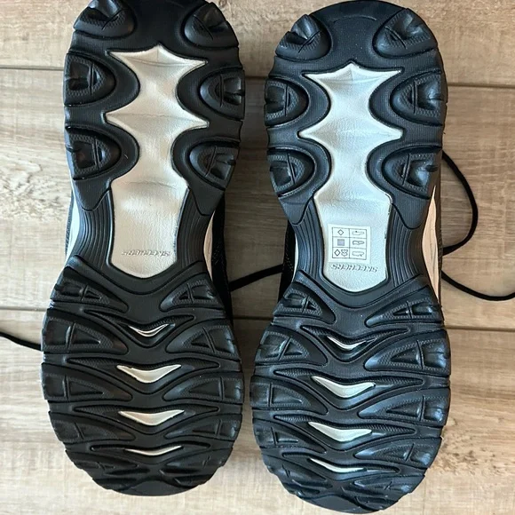 Skechers Black and Gray Athletic Shoes with Padded Comfort - Picture 3 of 3